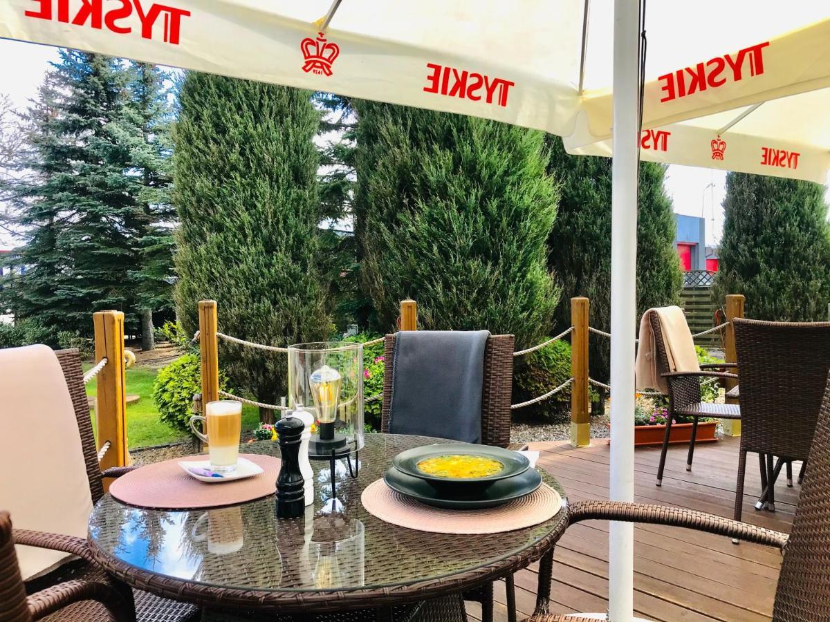 גריפיצה Restauracja 32 Motel מראה חיצוני תמונה